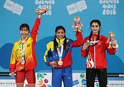 44&nbsp;kg victory ceremony