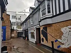 51–55 High Street
