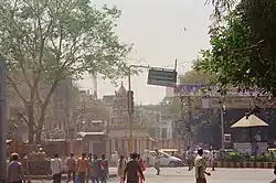 Anjaneya temple built by Kempegodas at the Avenue (Doddapete) road crossing