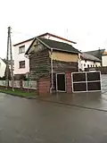 Log cabin