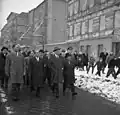 1963, West Berlin Mayor Willy Brandt with Cypriot Vice President Fazıl Küçük: the apartment blocks have been walled up.