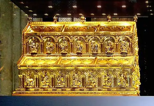 Image 23The Shrine of the Three Kings in Cologne Cathedral (from List of mythological objects)