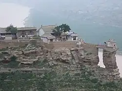 Daoist temple by the Yellow River