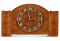 Sideboard clock (Buffetuhr) with German gong, Kienzle Uhren, 1933 (2009-063)