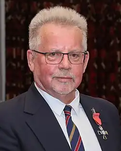 Don Long