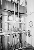 Engine controls and valve gear