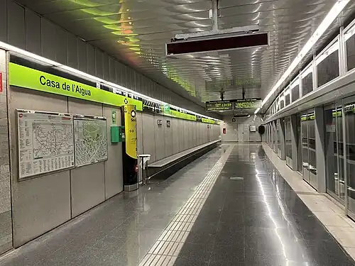 Platform at Casa de l'Aigua station
