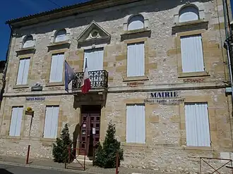 The town hall in Eynesse