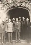 Chief Justice Inspector Friedrich Kellner (center), at the Laubach courthouse in 1948