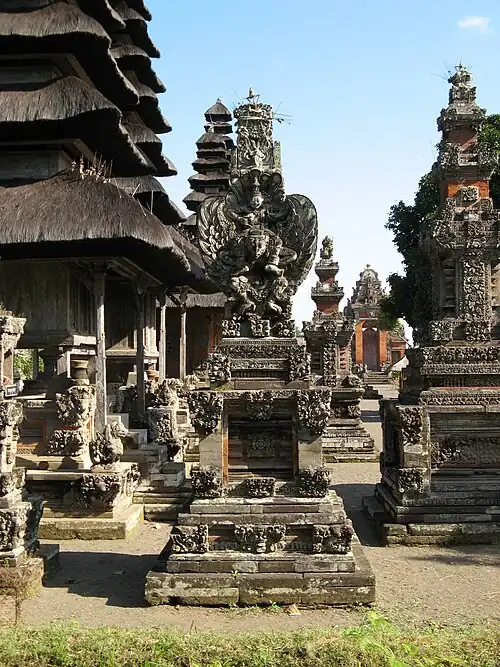 Taman Ayun temple, Garuda Shrine