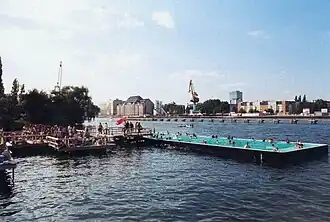 The Badeschiff