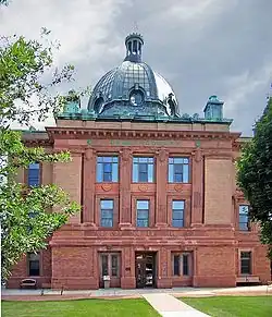 Historic Grant County Courthouse in Lancaster.