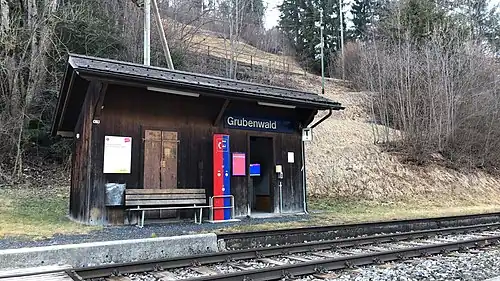 Single-story shelter
