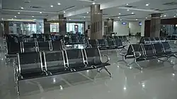 Boarding gate