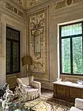 Frescoed small lounge on the noble floor.