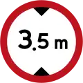R22 No vehicles exceeding 3.5 metres in height
