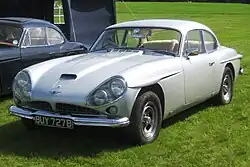 Jensen C-V8 with headlight covers fitted