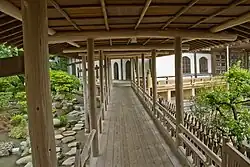 A konrō