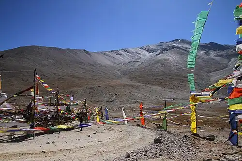 Kunzum La, Elev. 4,551 metres (14,931&nbsp;ft).