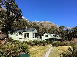 Lake Mackenzie Hut