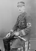 SA platoon leader with a tape-type veterans' sleeve insignia on the cuff