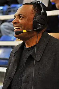 Lionel Hollins was the coach for the Grizzlies in 1999–2000 and 2004, and from 2009 to 2013.