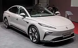 MG9 EV