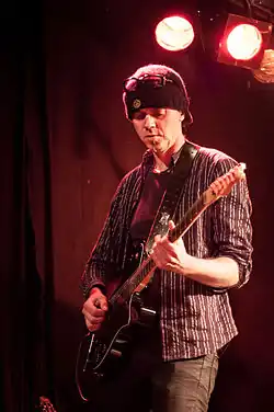 Eriksen performing at Rootsfestivalen in Brønnøysund 2008