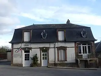 The town hall in Saint-Aquilin-de-Corbion
