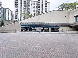 Exit D