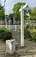 Milestone, showing five miles to the centre of the City of London