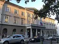 Kazina Palace