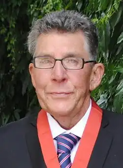Paul Holmes