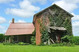 Possum Walk Hotel located in eastern Lincoln Township