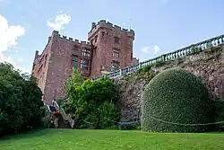 Parapet to the Marquess Gate
