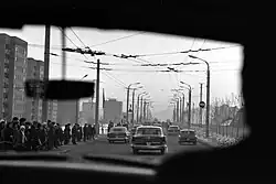 Following Gerald Ford and Leonid Brezhnev on a tour of Vladivostok, 1974. Photo by David Hume Kennerly.