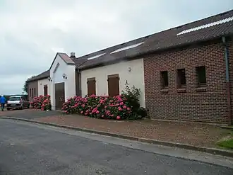 The town hall in Prouville