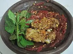 Tempe penyet