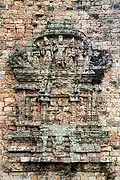 Temple N16.