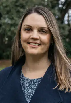 Sarah Luscombe.png