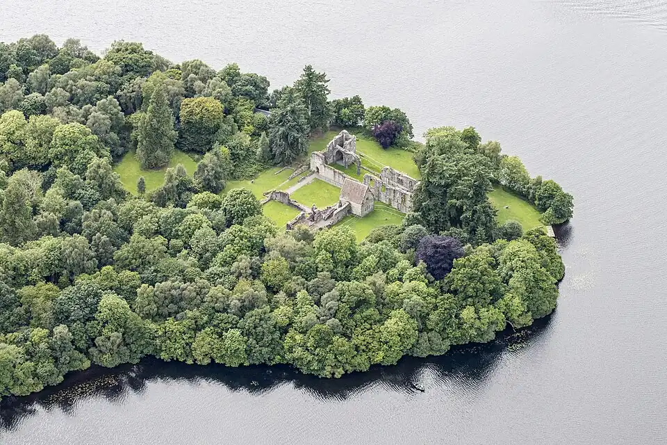 Scotland-2016-Aerial-Inchmahome Priory 03.jpg