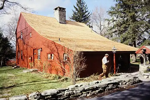 Multiple-pitched rear roof Thomas Hawley House