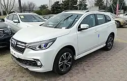 Venucia T70
