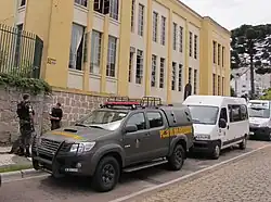A Toyota Hilux as used by the Brazilian Army Police.