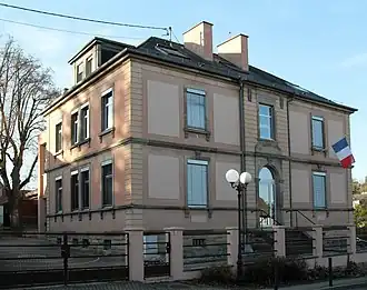 The town hall and school in Zimmersheim
