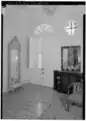 An "Ojo de buey" (Bull's eye) high on the wall allowed for hot summer southern Puerto Rico air to escape from the occupied areas